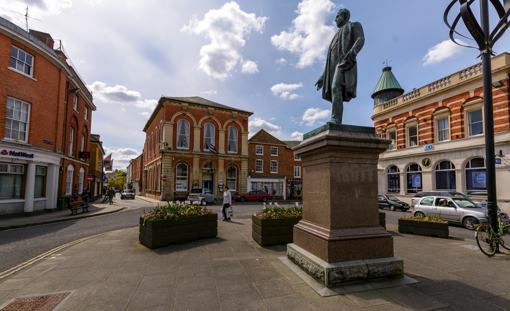 Accountants Love Lane, Romsey Tax Advice Romsey Xeinadin