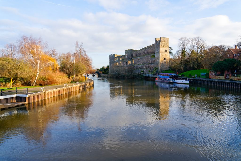 Xeinadin supports Farndon Marina in sale to Tingdene Group